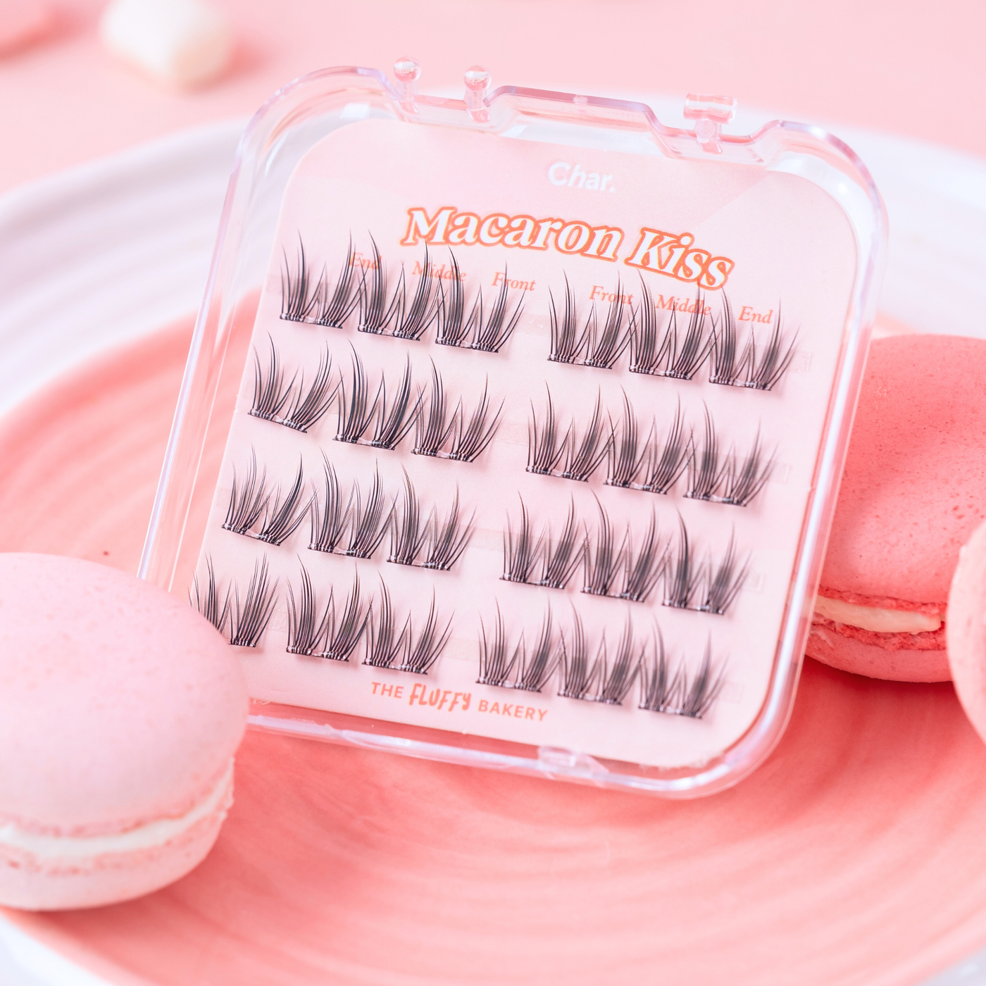 Macaron Kiss – Intense, Glamorous, Captivating